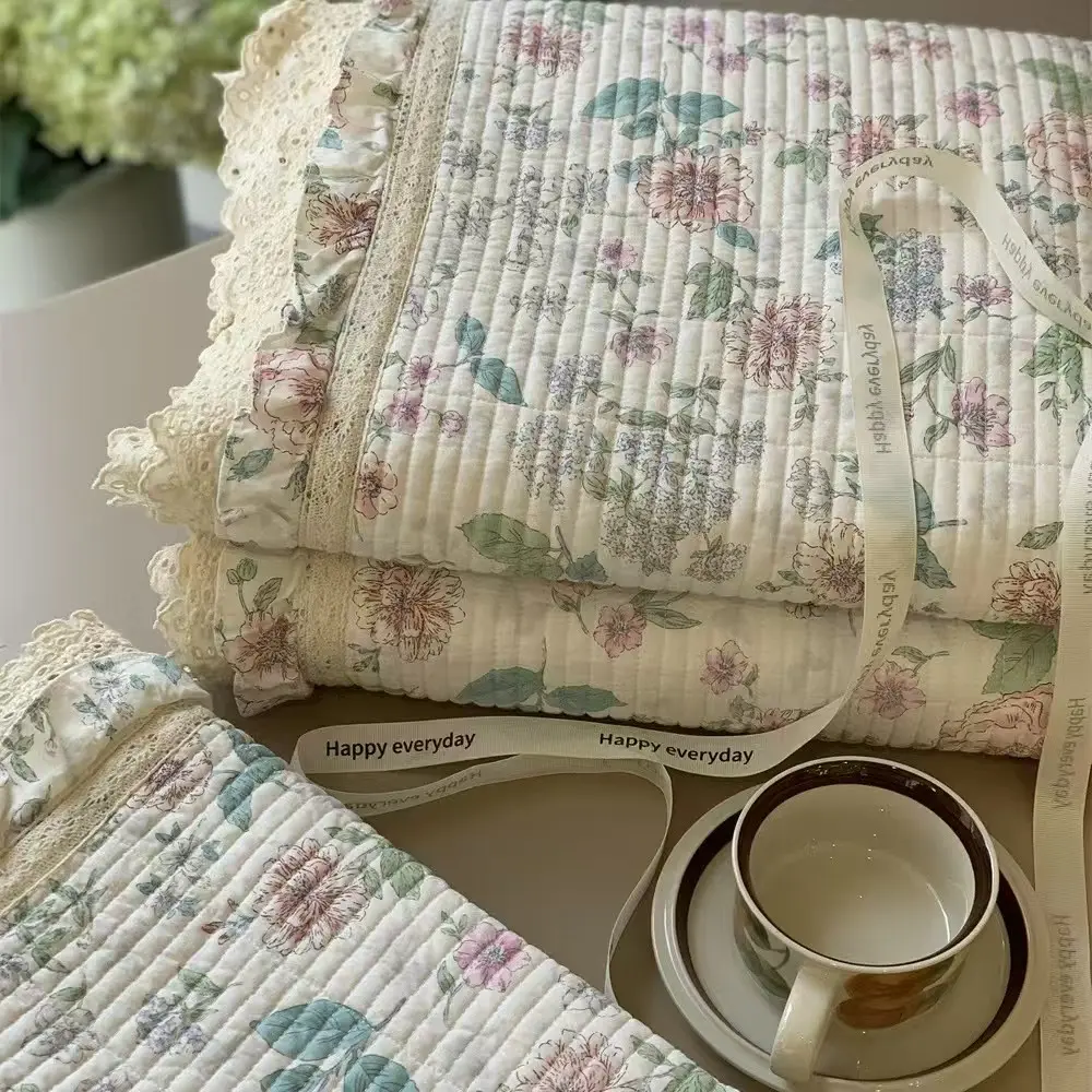 Lightweight Quilts