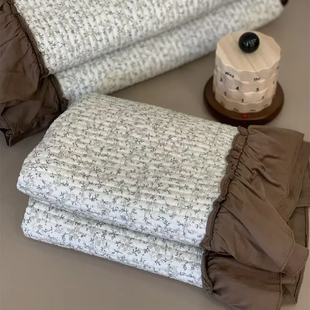 Lightweight Quilts