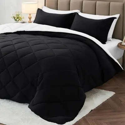 Black and White Comforters